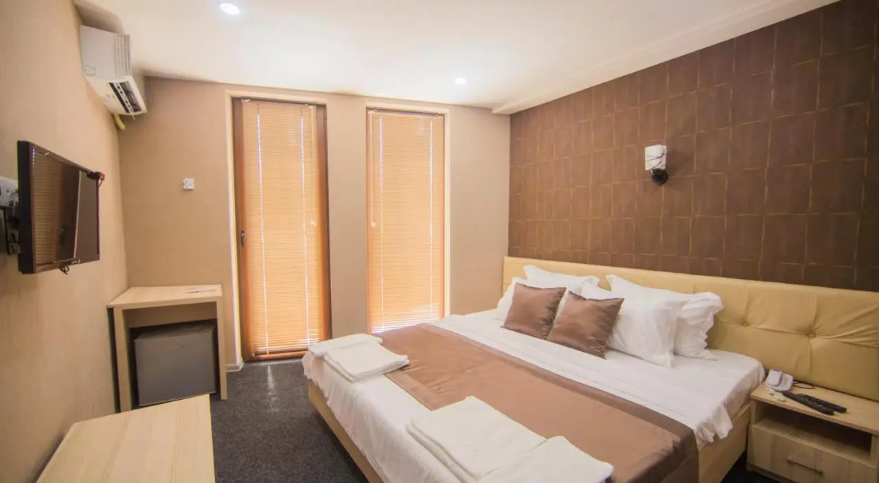 Hotel Voyager