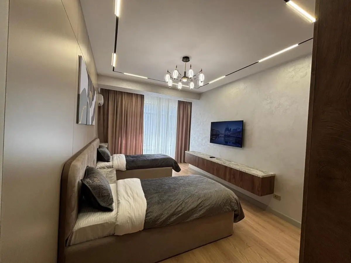 Zarastay Homes