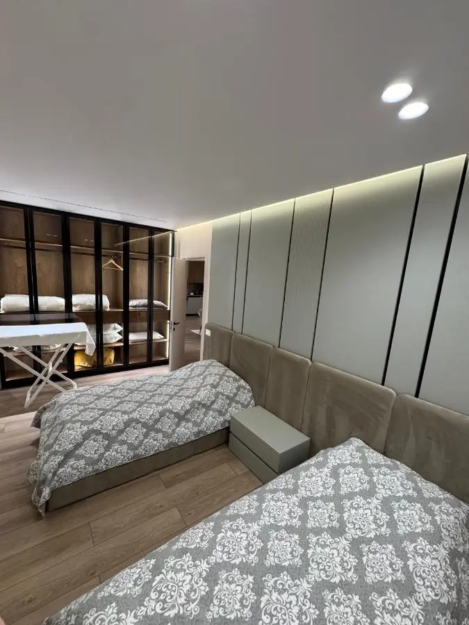Modern Lake Apartment Tirana - Quiet Stay near Liqeni i Thatë