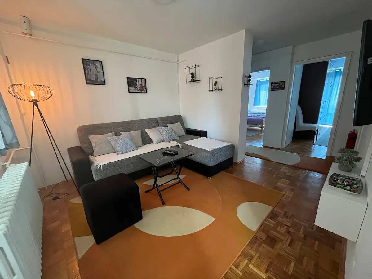 Cozy two bedroom apartment that feels like home