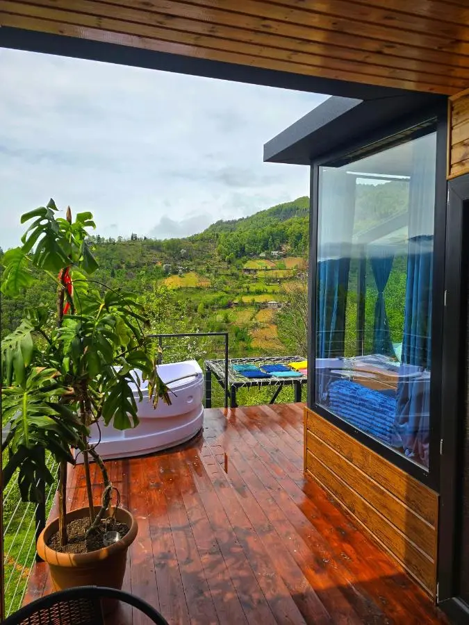 Hill House Merisi
