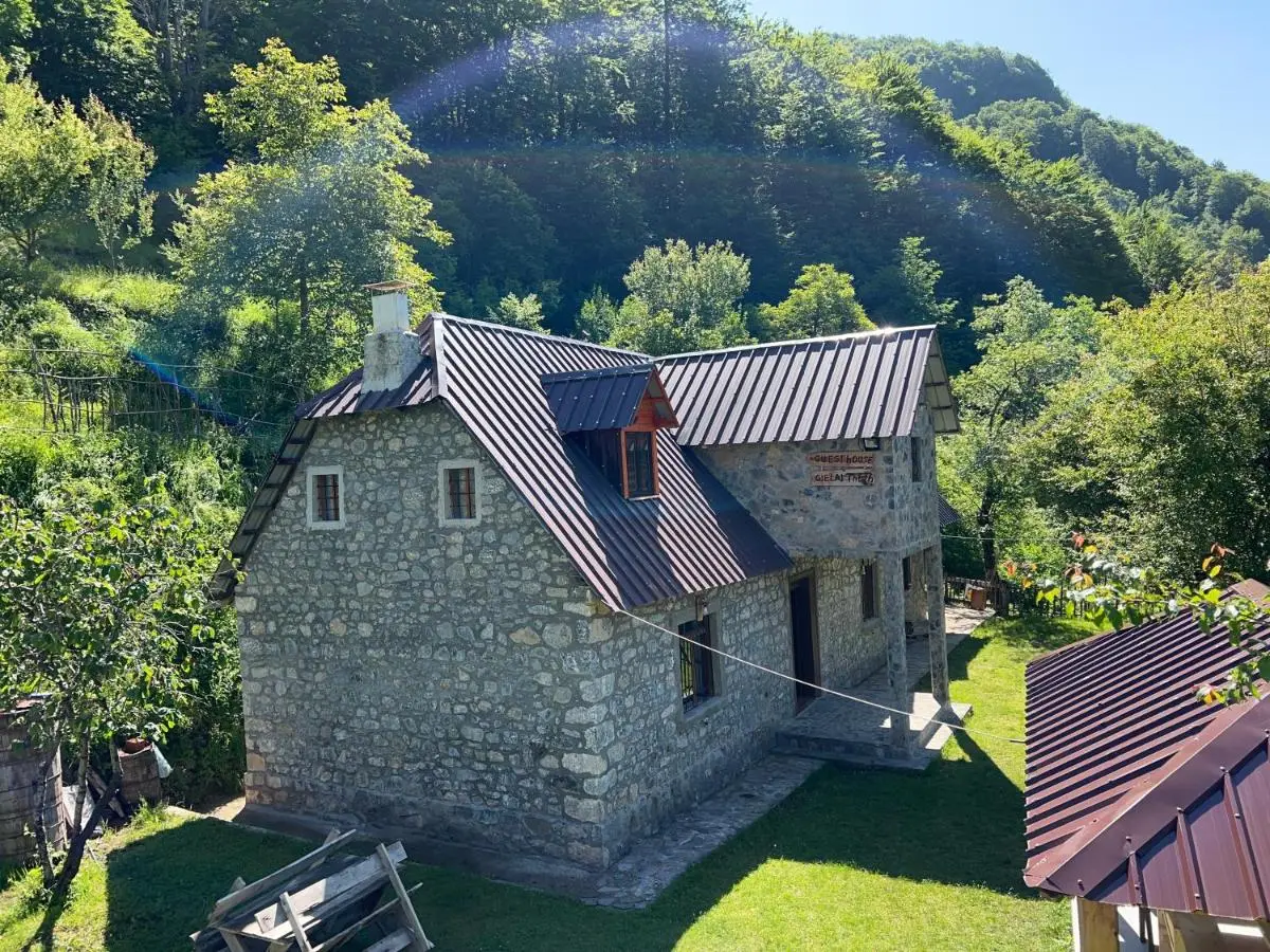 Guest House Gjelaj