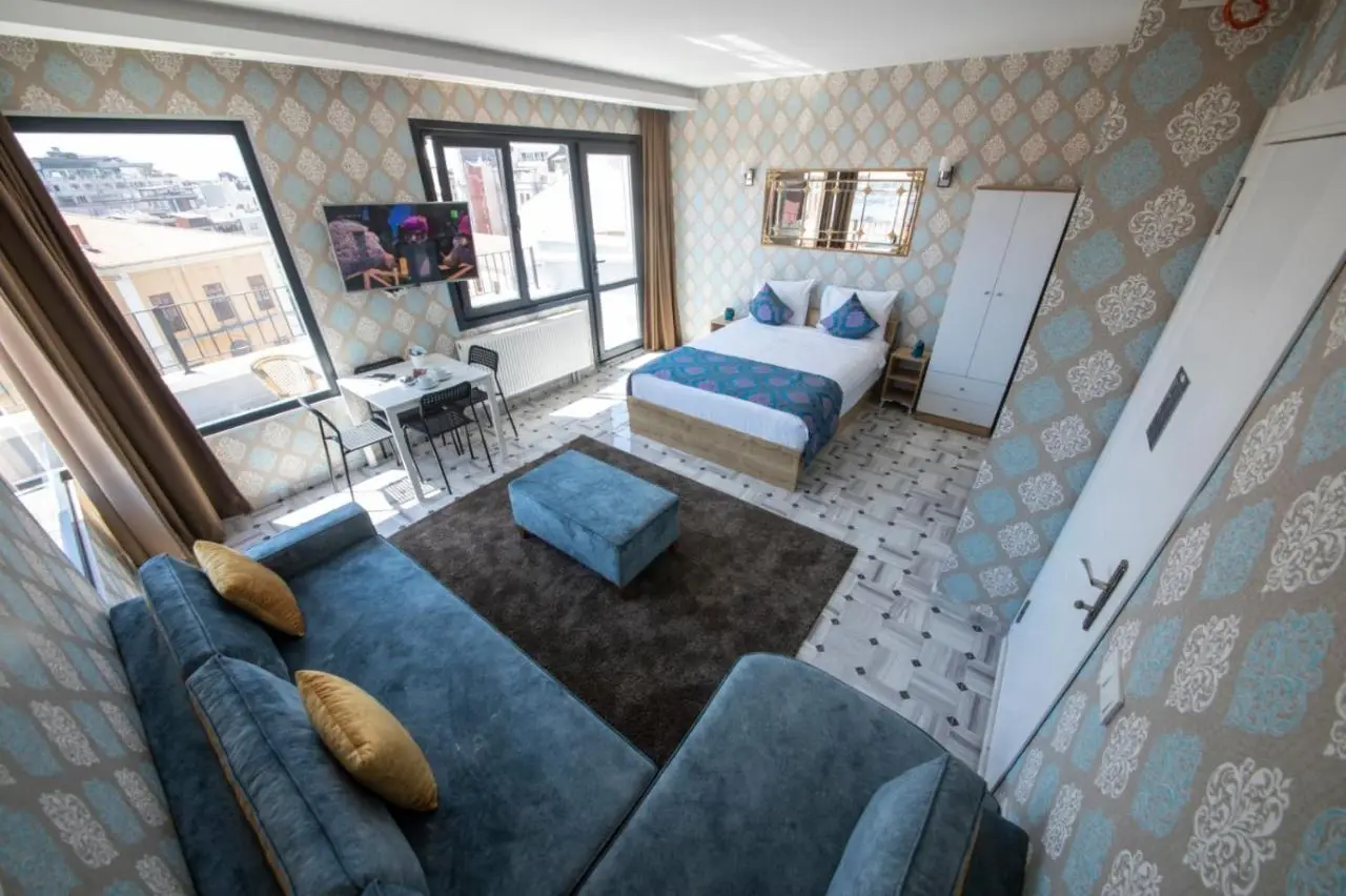 ROYAL TAKSIM SUITES