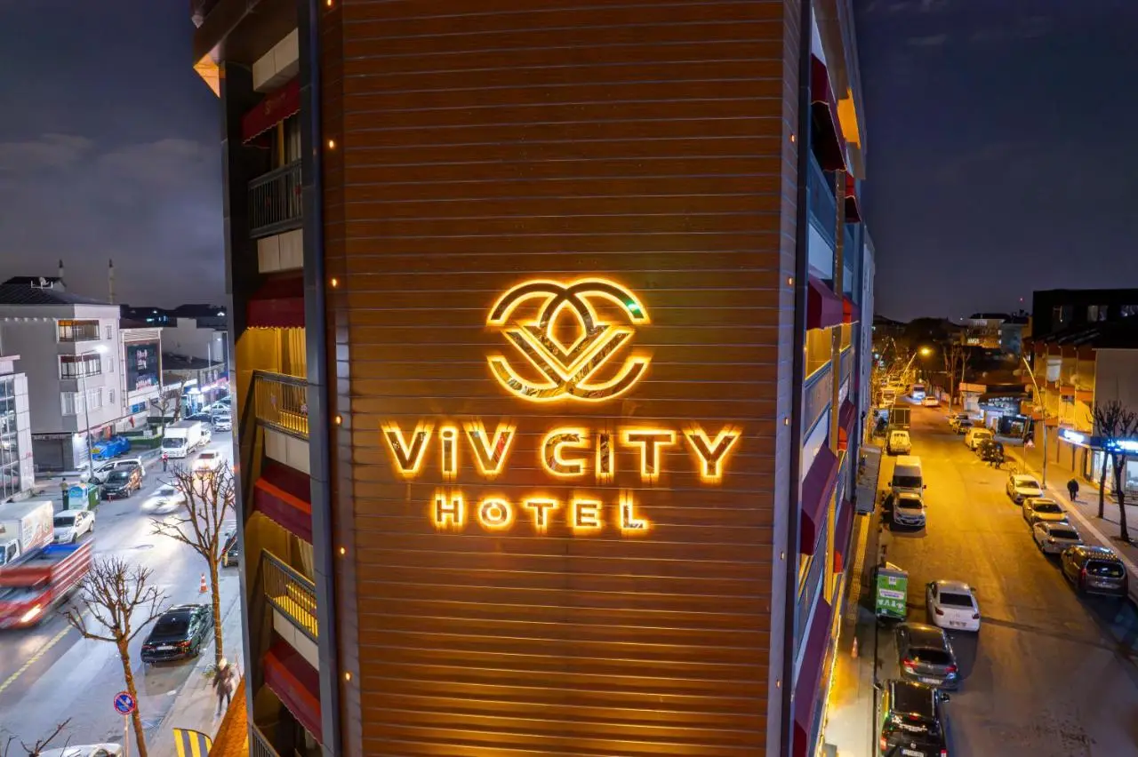 Viv City Hotel