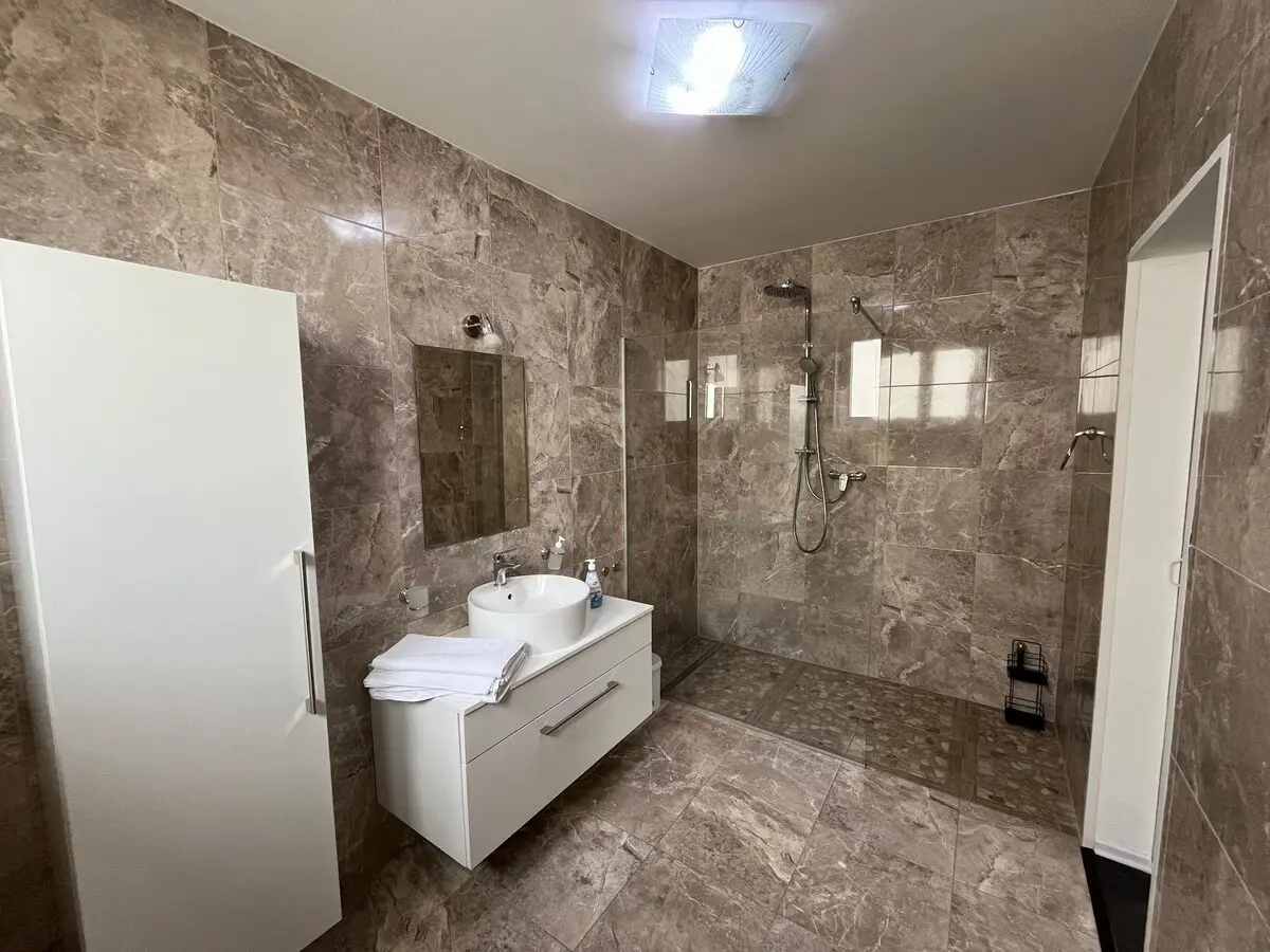 Cheerful and luxurious villa near the Una River
