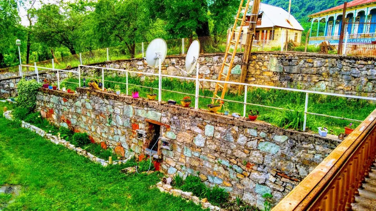Discover Kinchkha