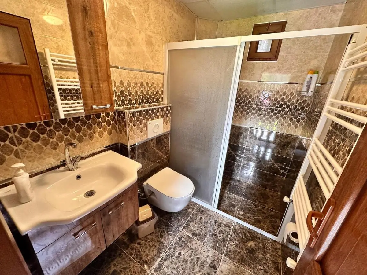 ABANT DORT MEVSİM KONAĞI HOSTEL