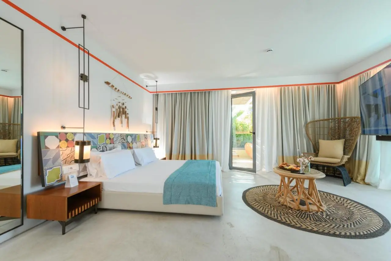 Folie Marine Hotel & Beach Club