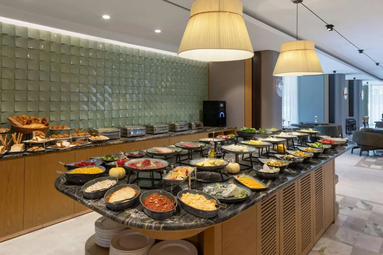 Marriott Executive Apartments Istanbul Investvadi