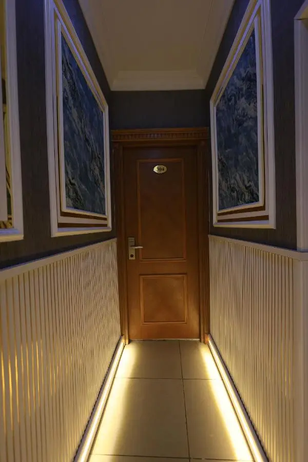 New House Hotel