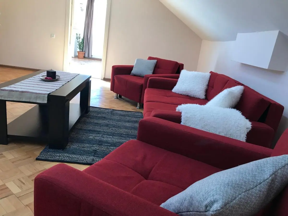 Apartment on Botanikuri