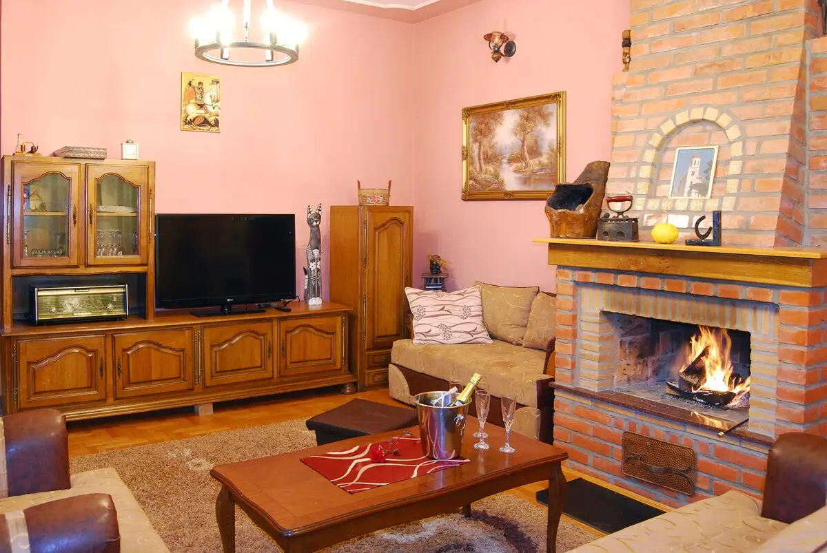 Villa Katarina - Family vacation home with pool