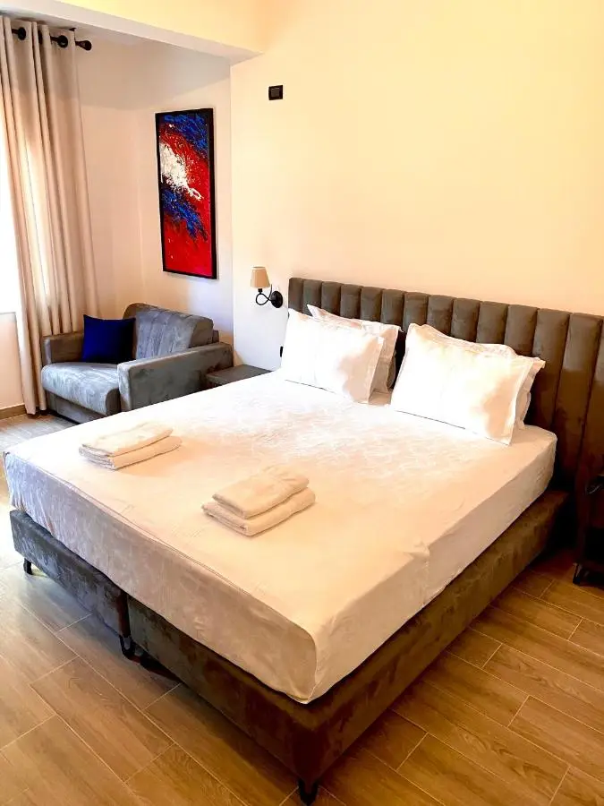Venis Hotel