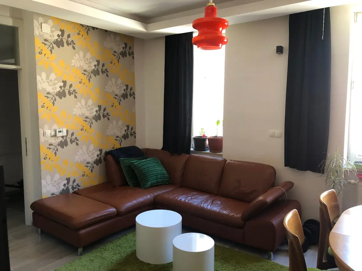 Shared apartment!!