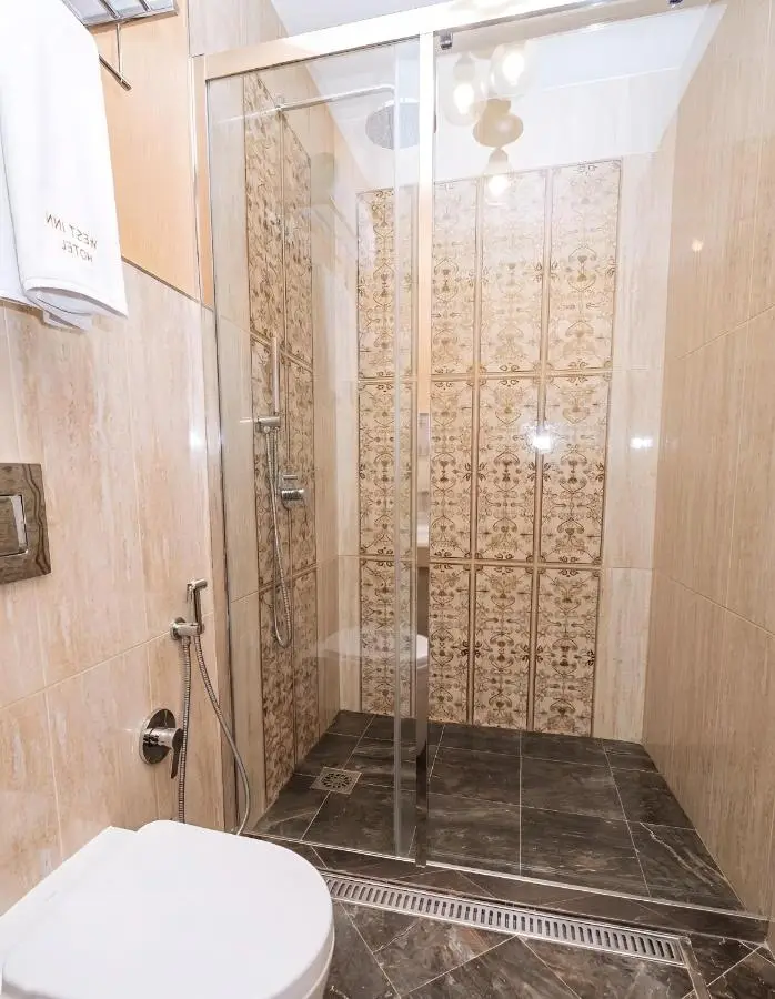 West inn Luxury Baku