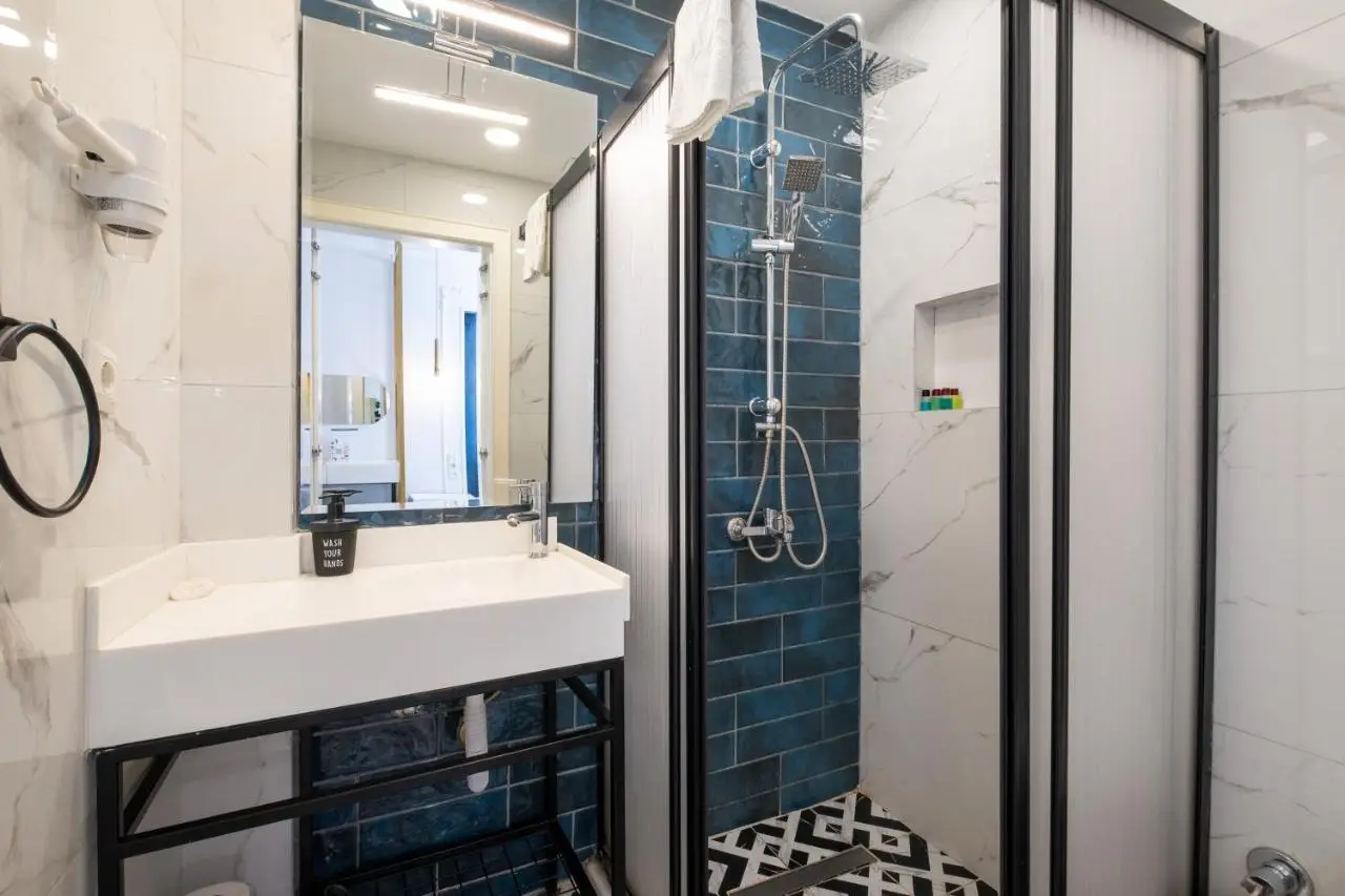 Megalos Galata Hotel