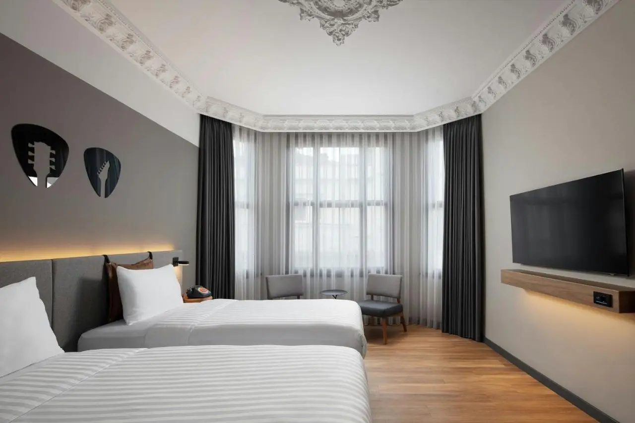 Moxy Istanbul Taksim