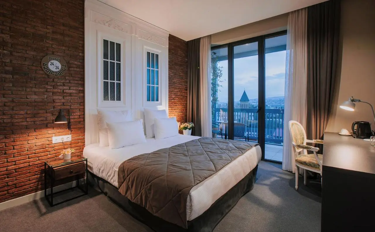 TbiliSee Hotel
