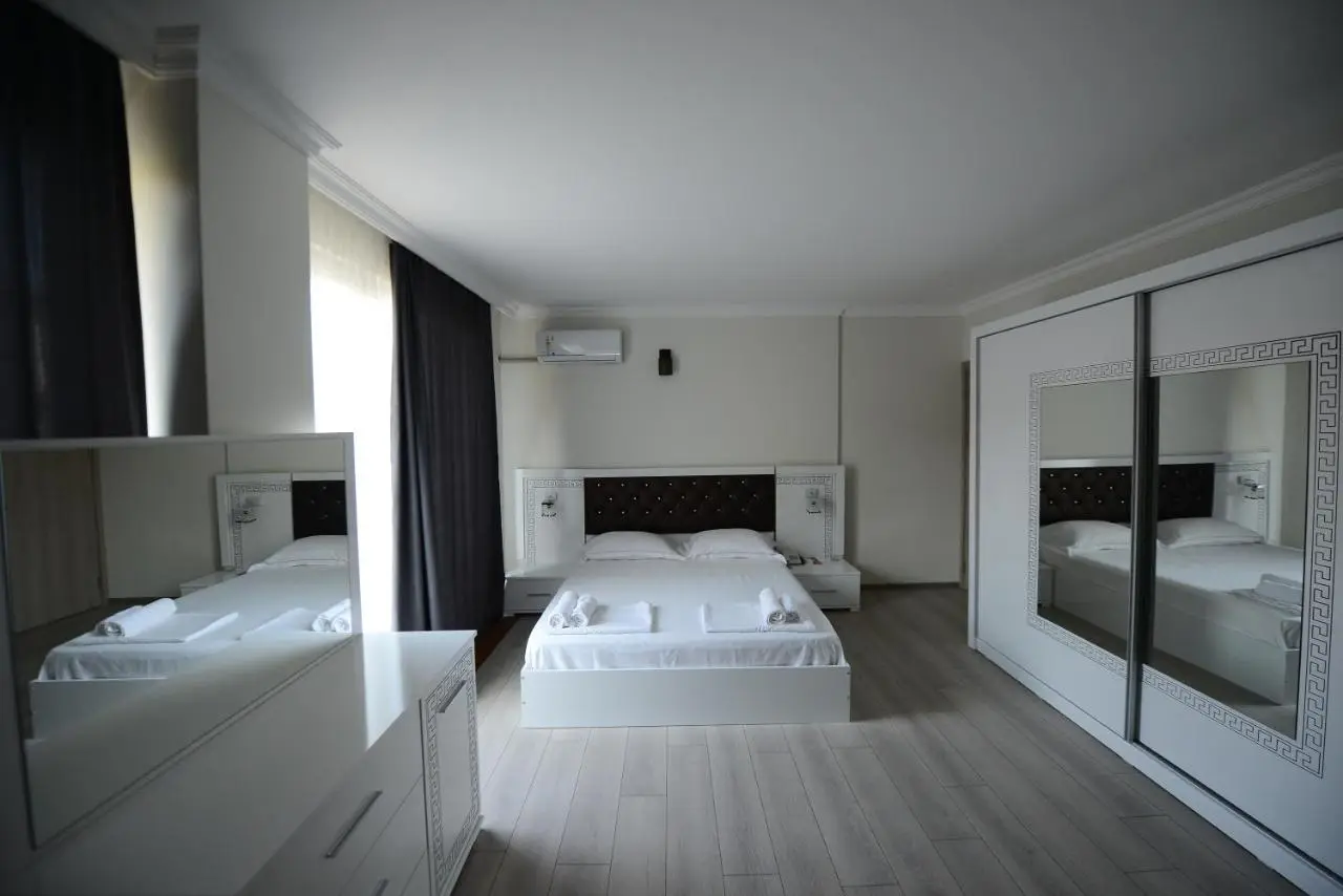 Hotel Aristocrat Batumi