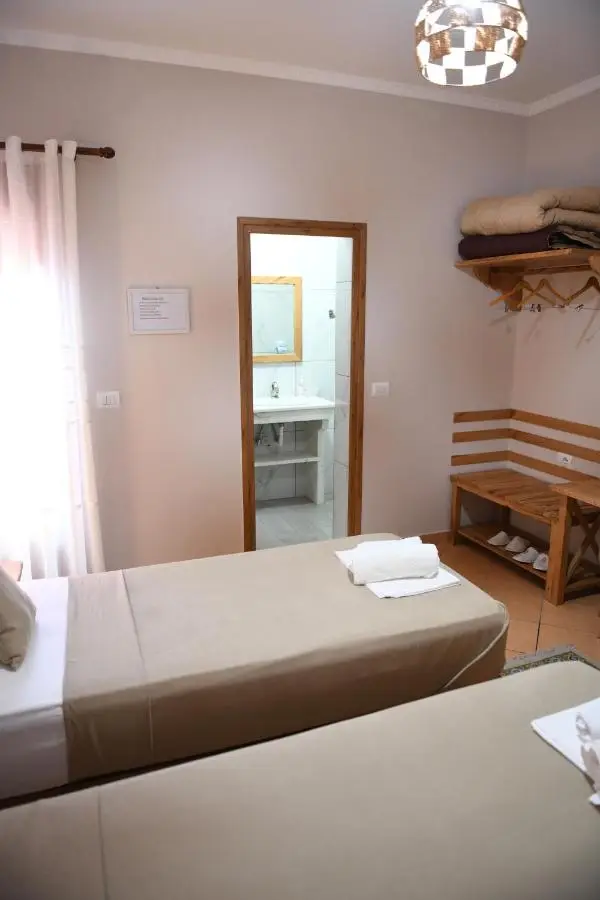 Guesthouse Leo