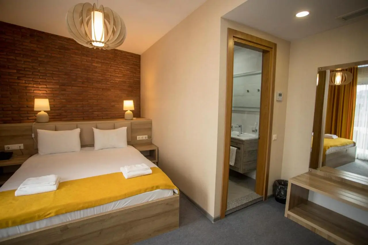 Hotel London