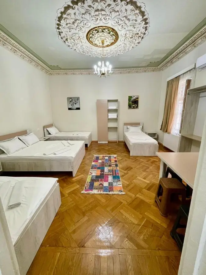 Vintage Home 1