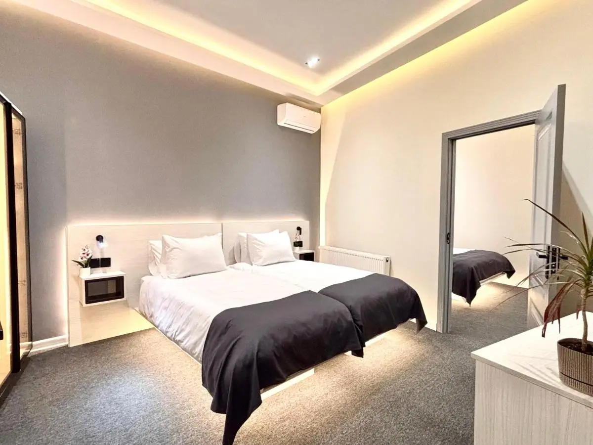 JM Central Boutique Hotel