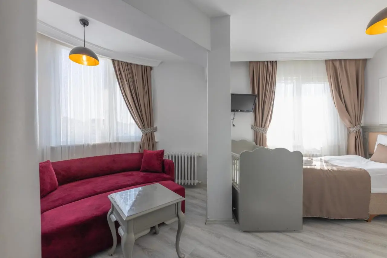 Kuran Hotel International