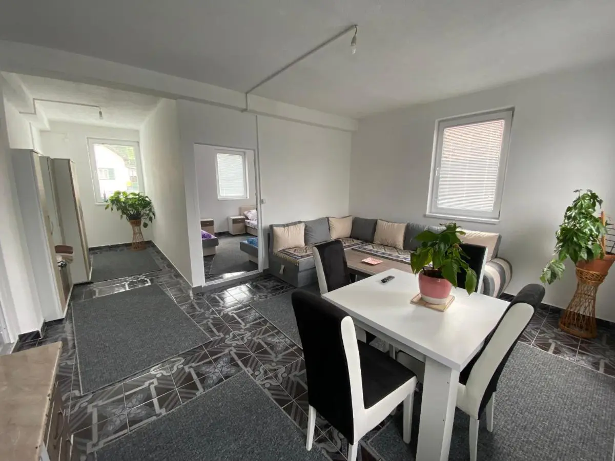 Apartments Adi