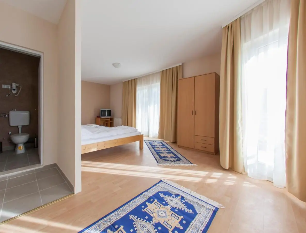 Hotel Hayat Hills