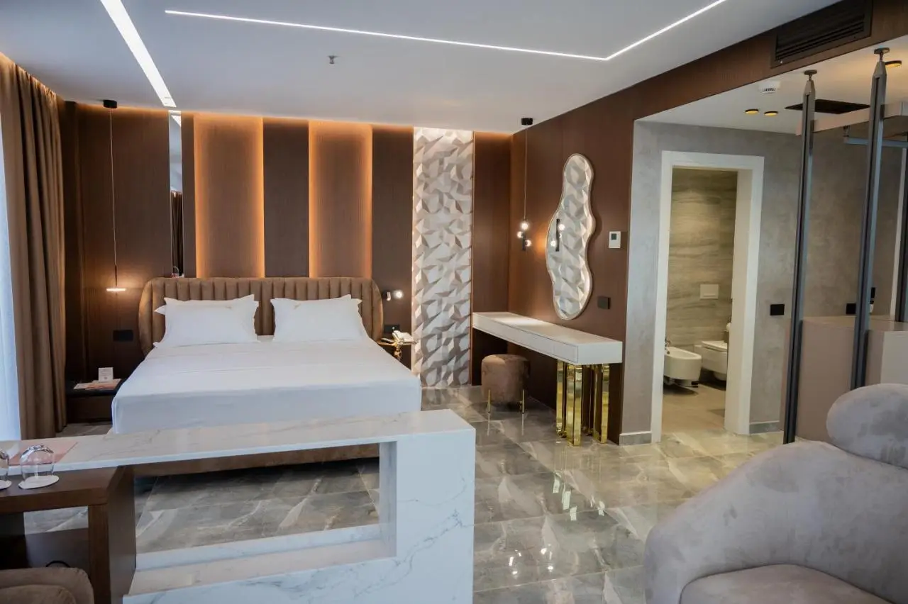 Brilliant Hotel & SPA
