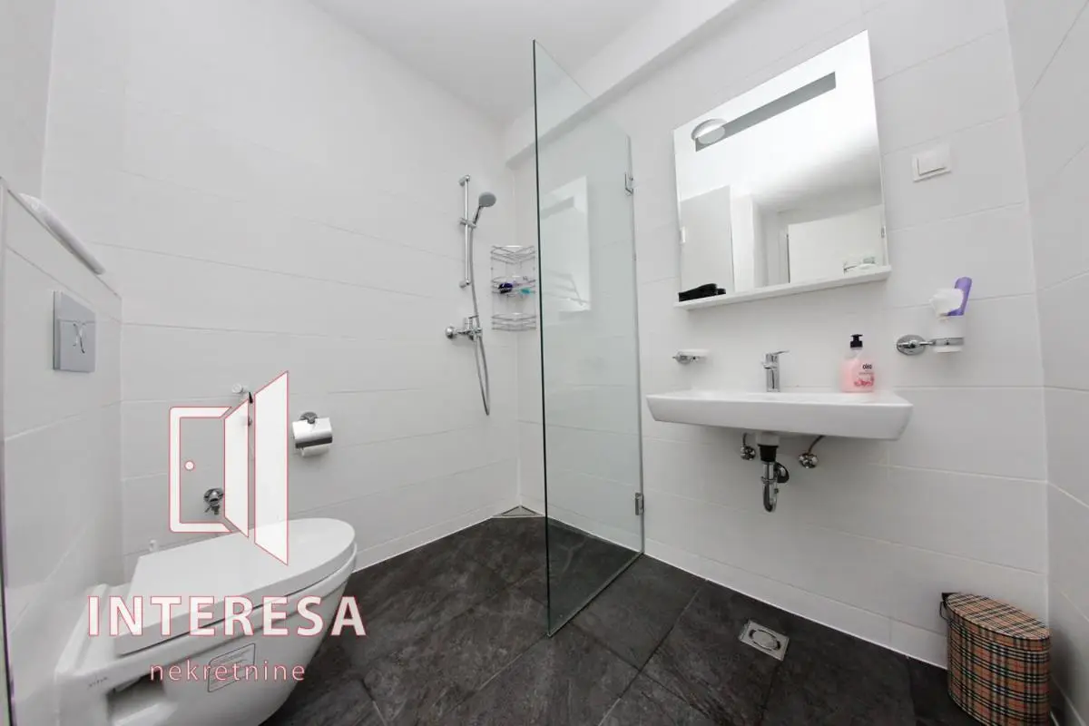 Panamera Apartments PRIVATE