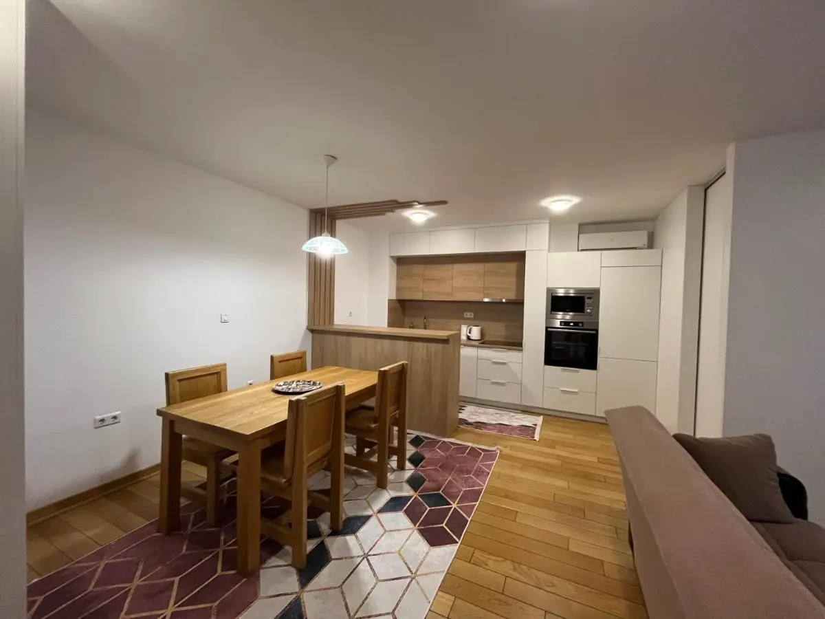 VIP Apartment FOUR