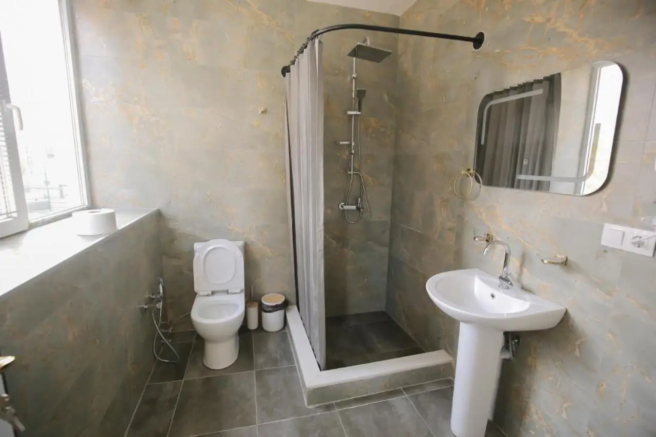 Hotel Caucasus