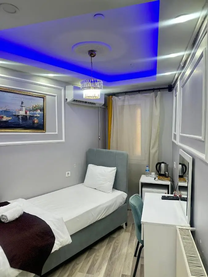 Modena Hotel