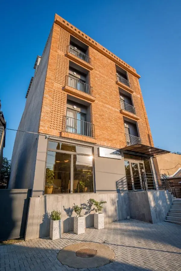Doors Boutique Hotel