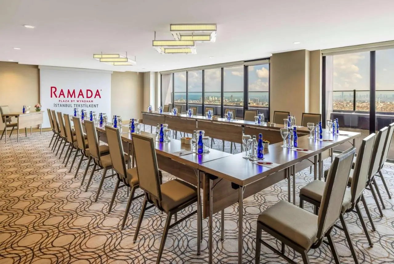 Ramada Plaza By Wyndham Istanbul Tekstilkent