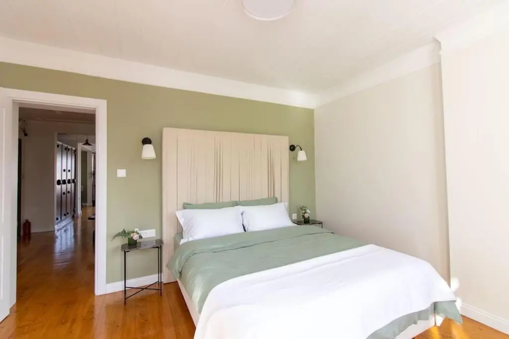 Historic 2BR Gem in Downtown Sisli AC in All Rooms