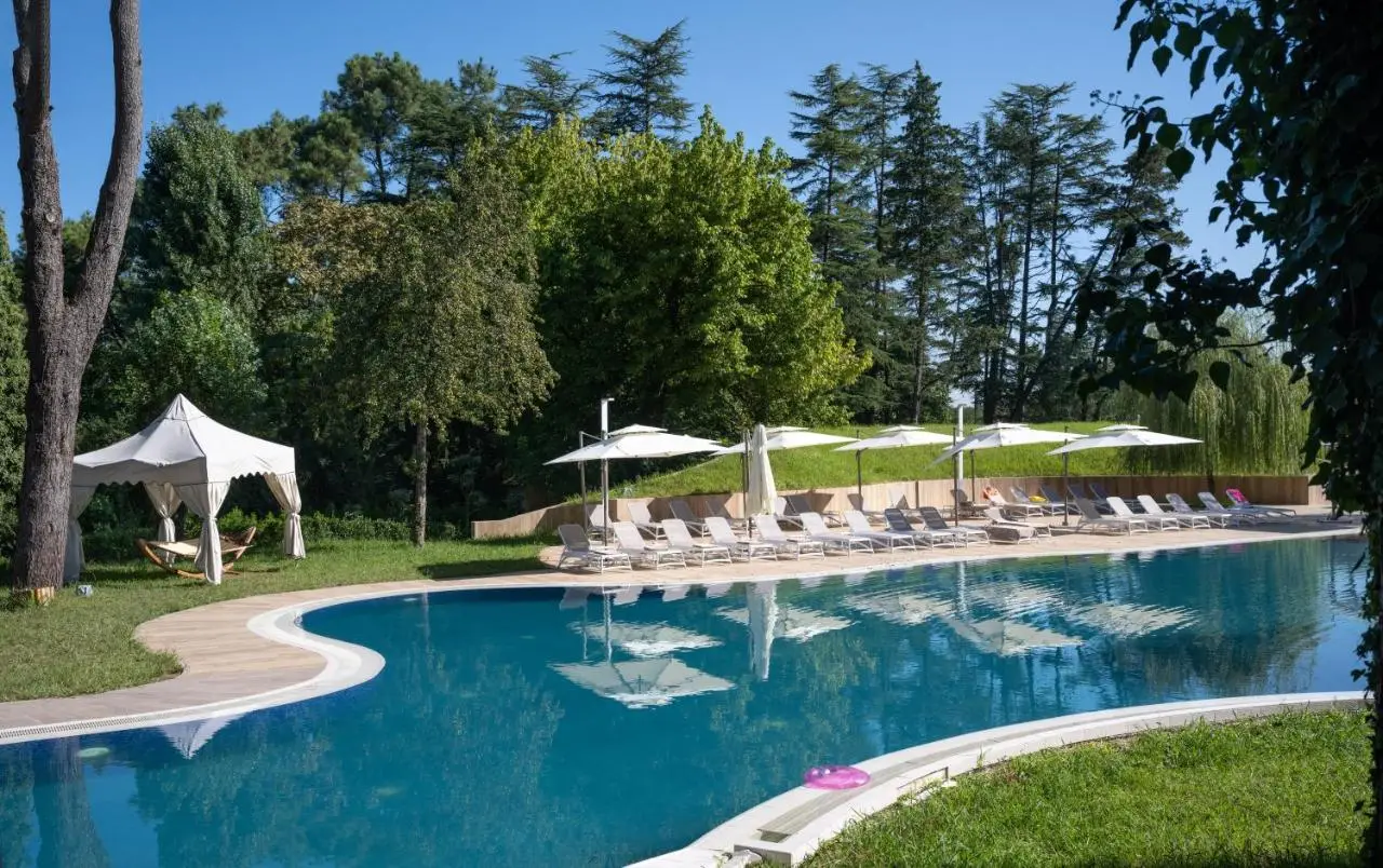 Magnika Resort
