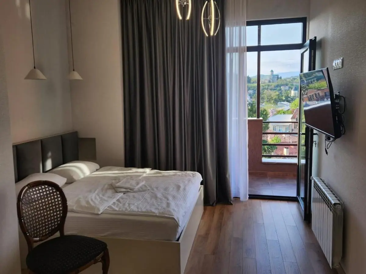 Seventh Floor Apartment