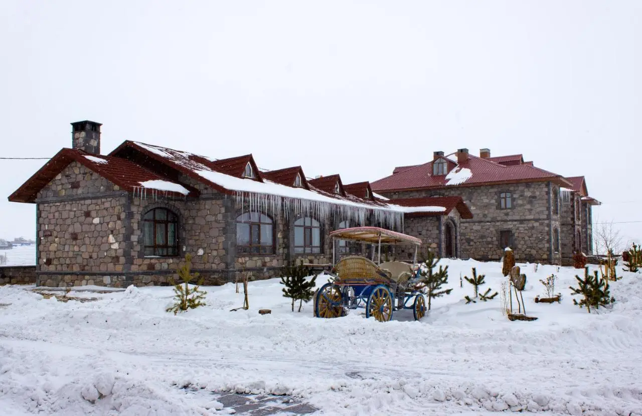 Lake Cildir Lodge