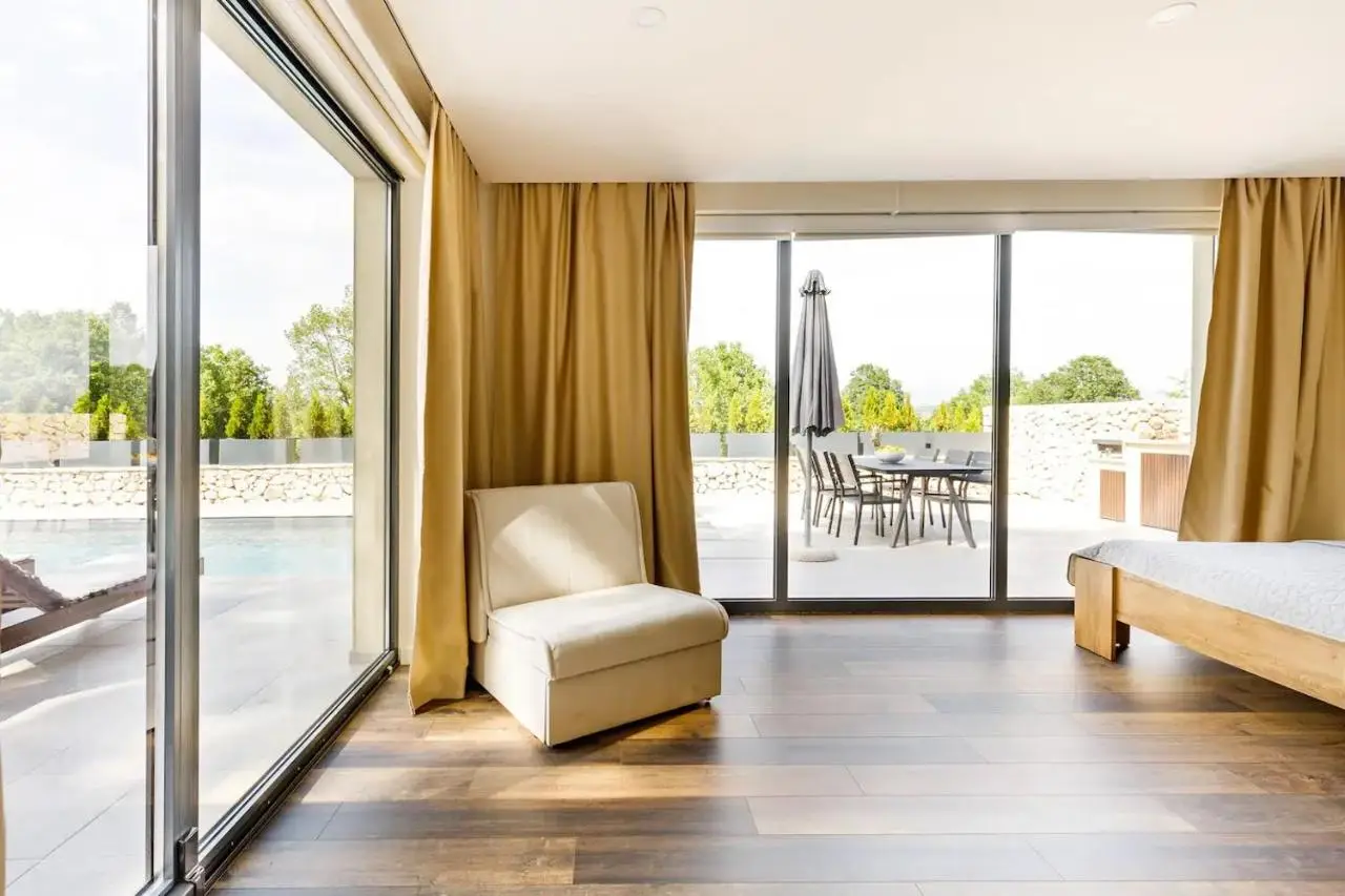 Villa Noel Međugorje - Luxury Holiday Home with Pool