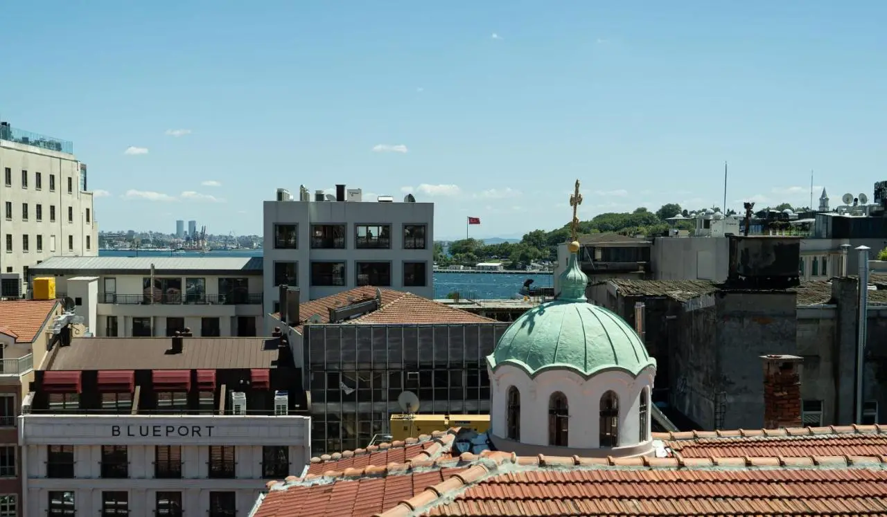Karakoy Hotel De La Chapella