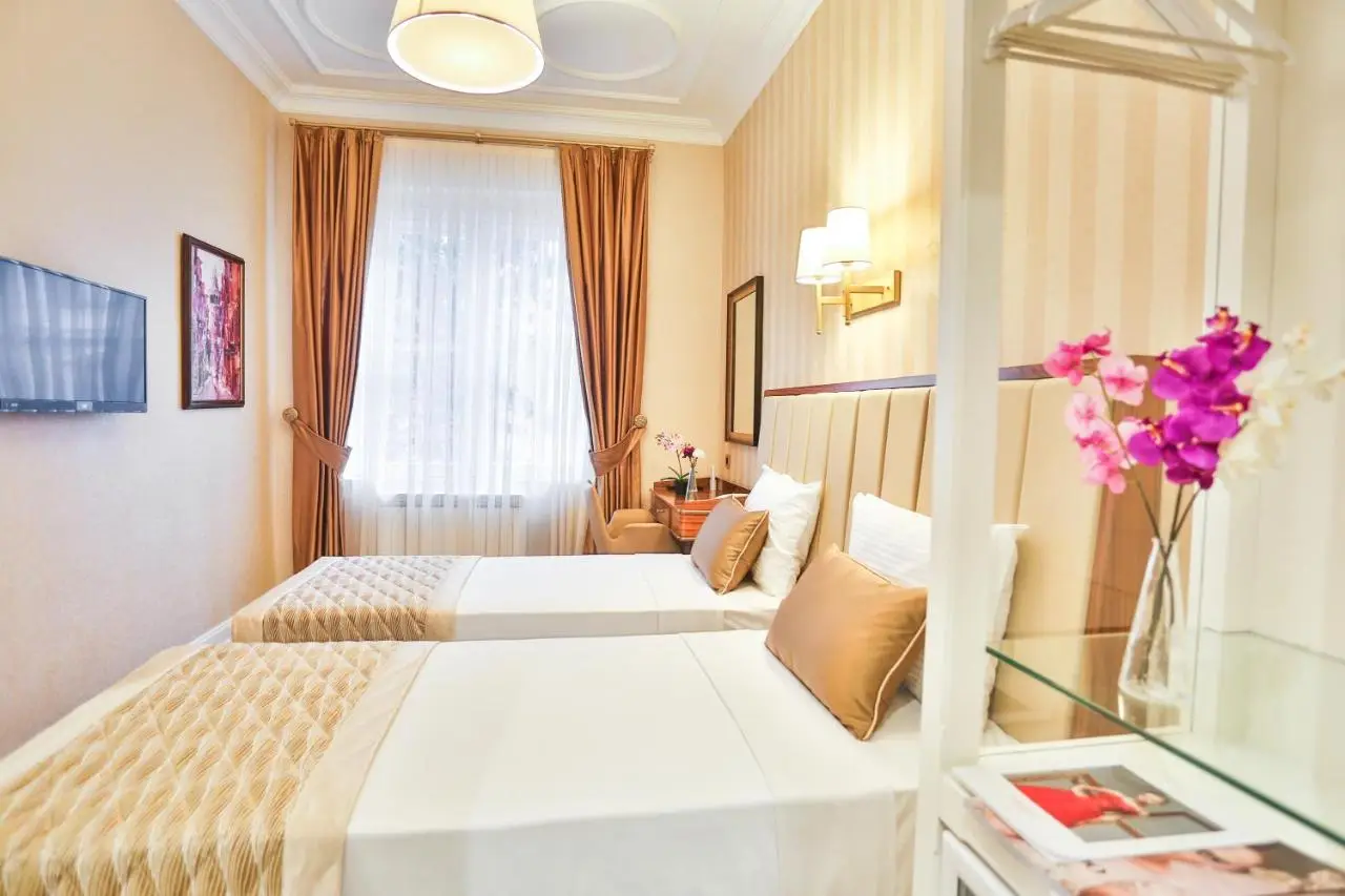 HANENDE HOTEL