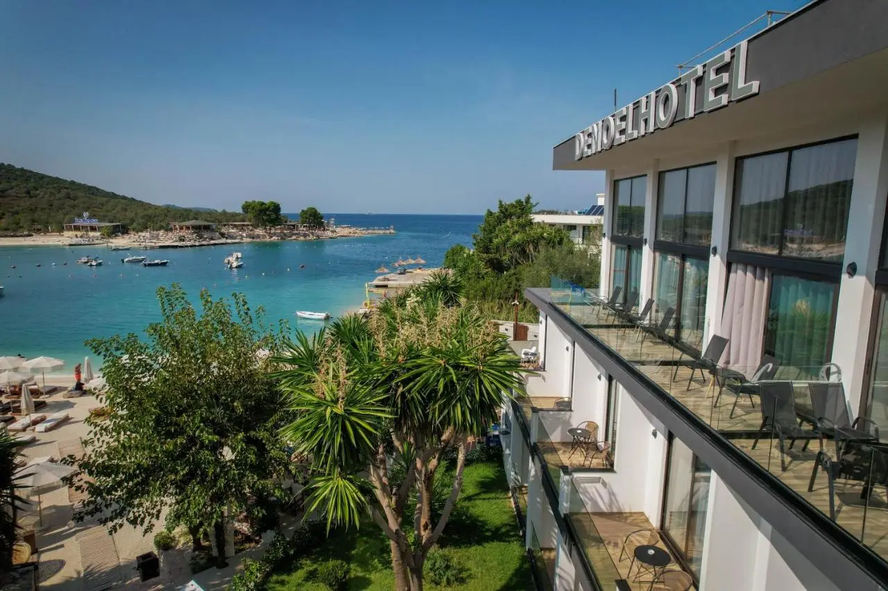 HOTEL DENOEL