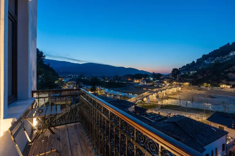 GrandView Hotel