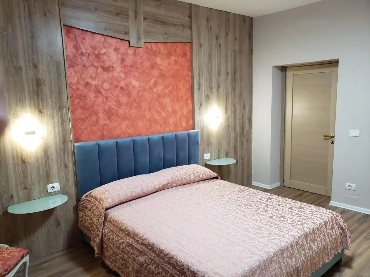 Art Gallery Apartments Tirana 1