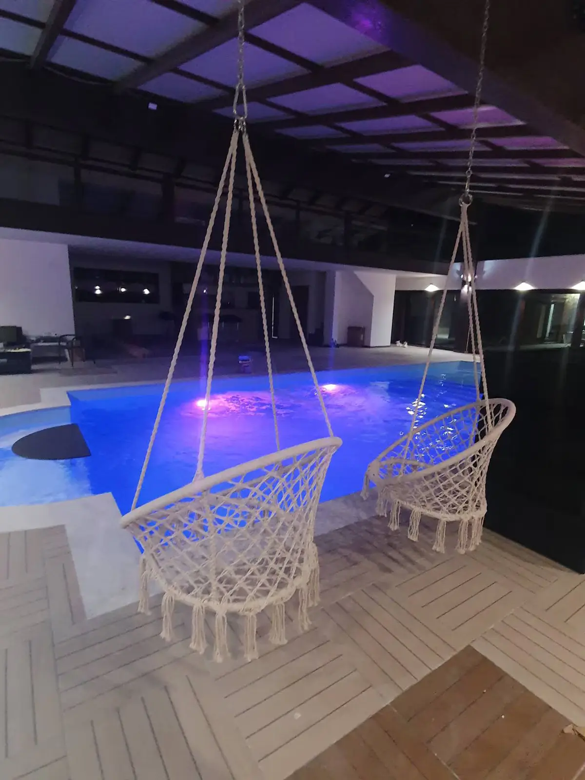 Ground floor, 3BDR, shared pool