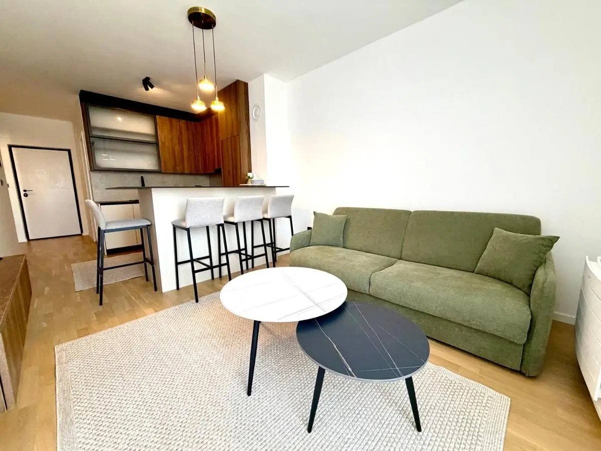 River Lux Residence & Private Garage