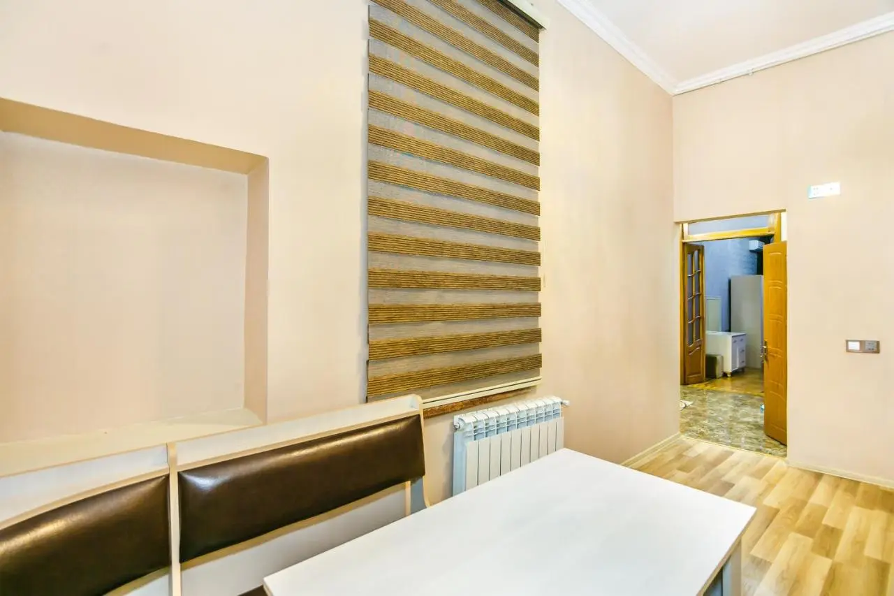 Hezi Aslanov house in CITY CENTRE